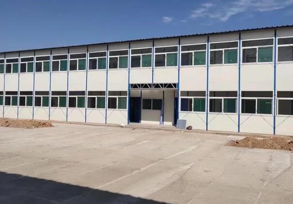 襄陽地區(qū)，工地住人鋼結(jié)構(gòu)活動板房的優(yōu)勢條件是什么？